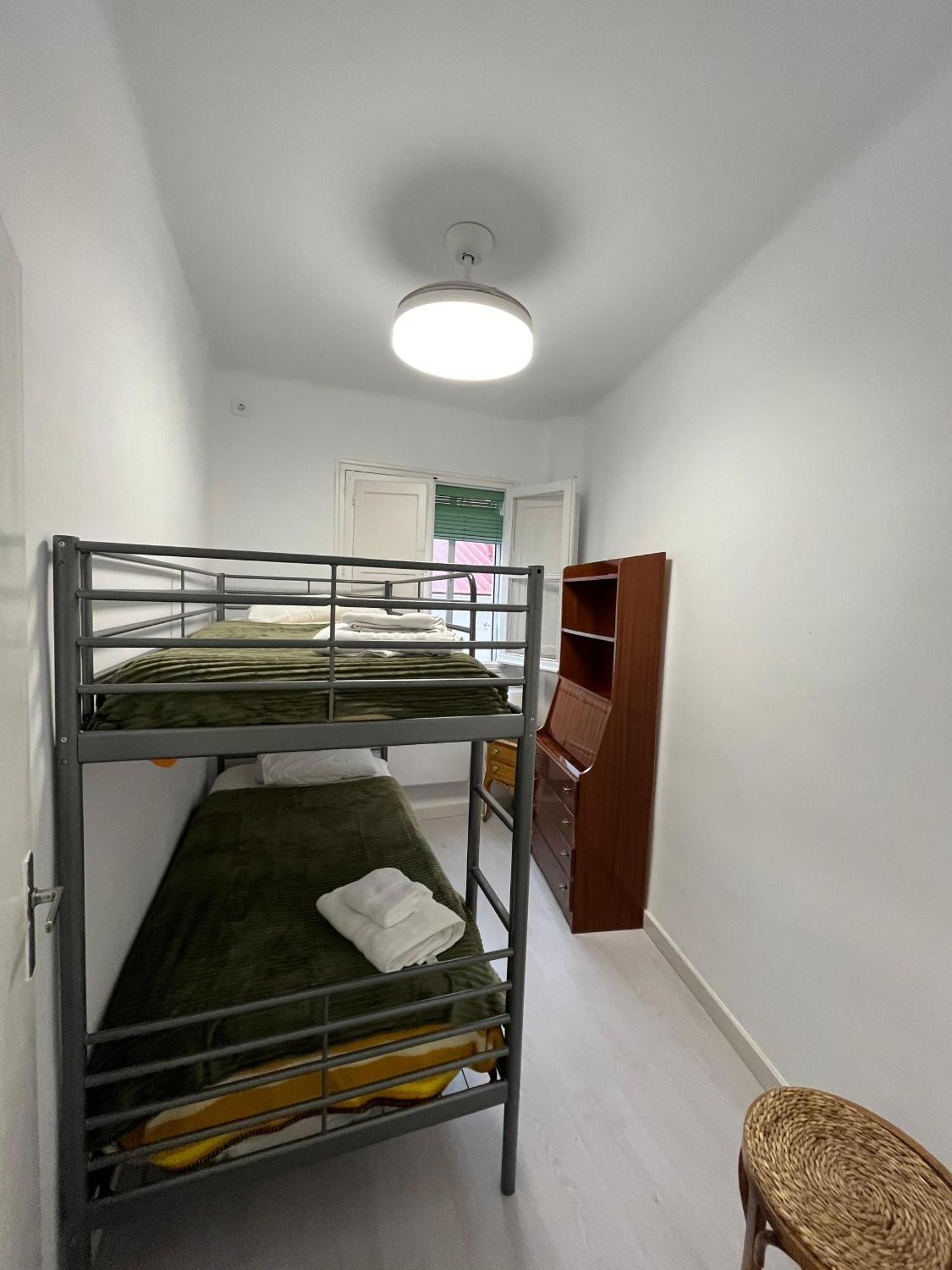 Apartamento Piso completo Ciudad Lineal Madrid Exterior foto